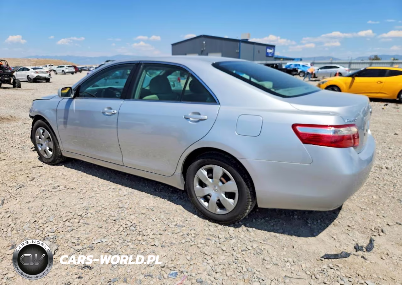 2007 Toyota Camry Le VIN:4T1BE46K77U600104 - 2