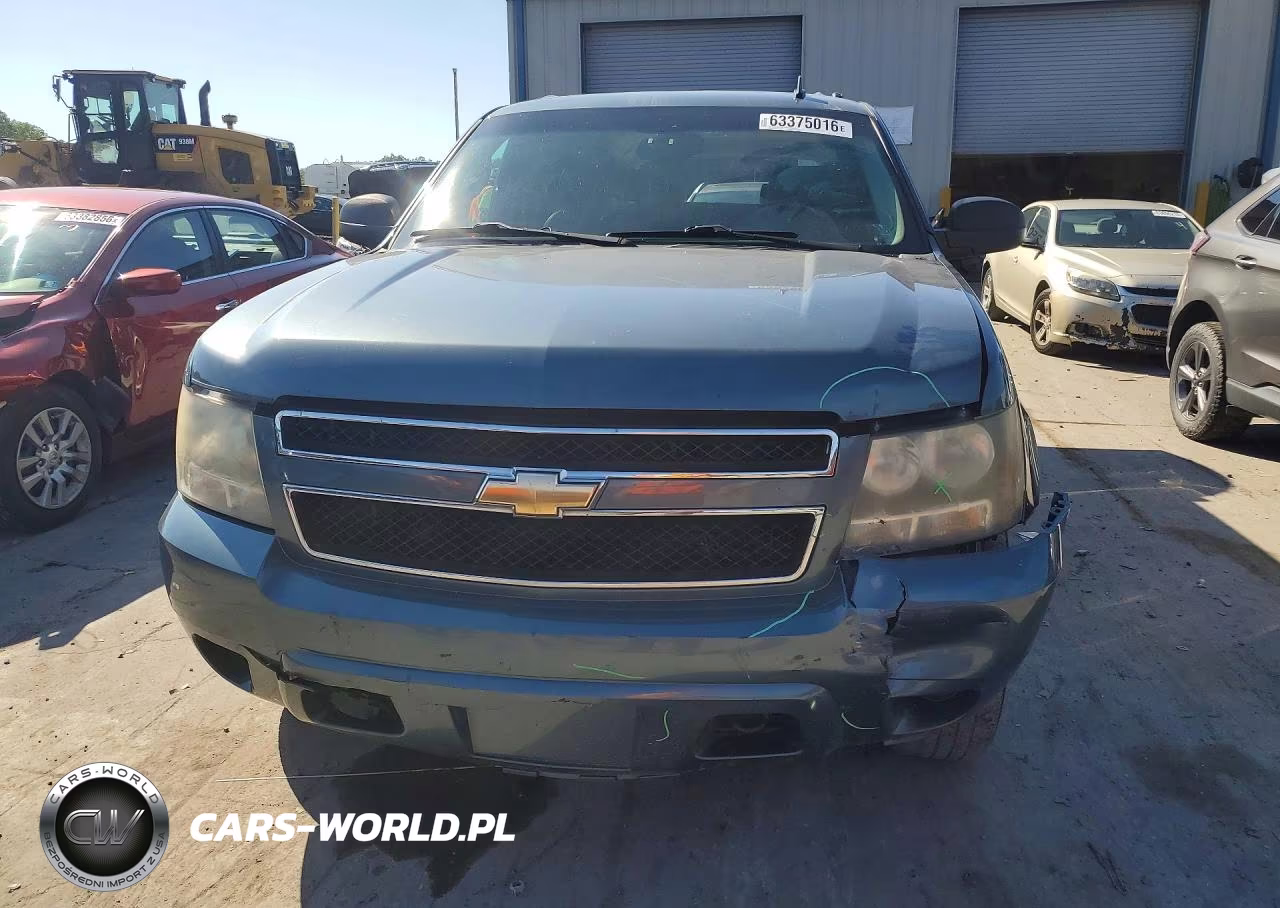 2010 Chevrolet Suburban K1500 Ls VIN:1GNUKHE31AR212312 - 5