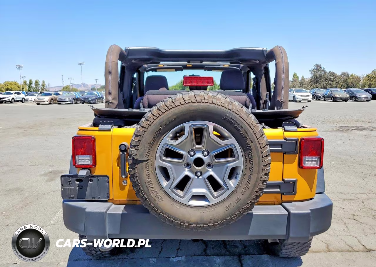 2014 Jeep Wrangler Sport VIN:1C4AJWAG0EL192588 - 6