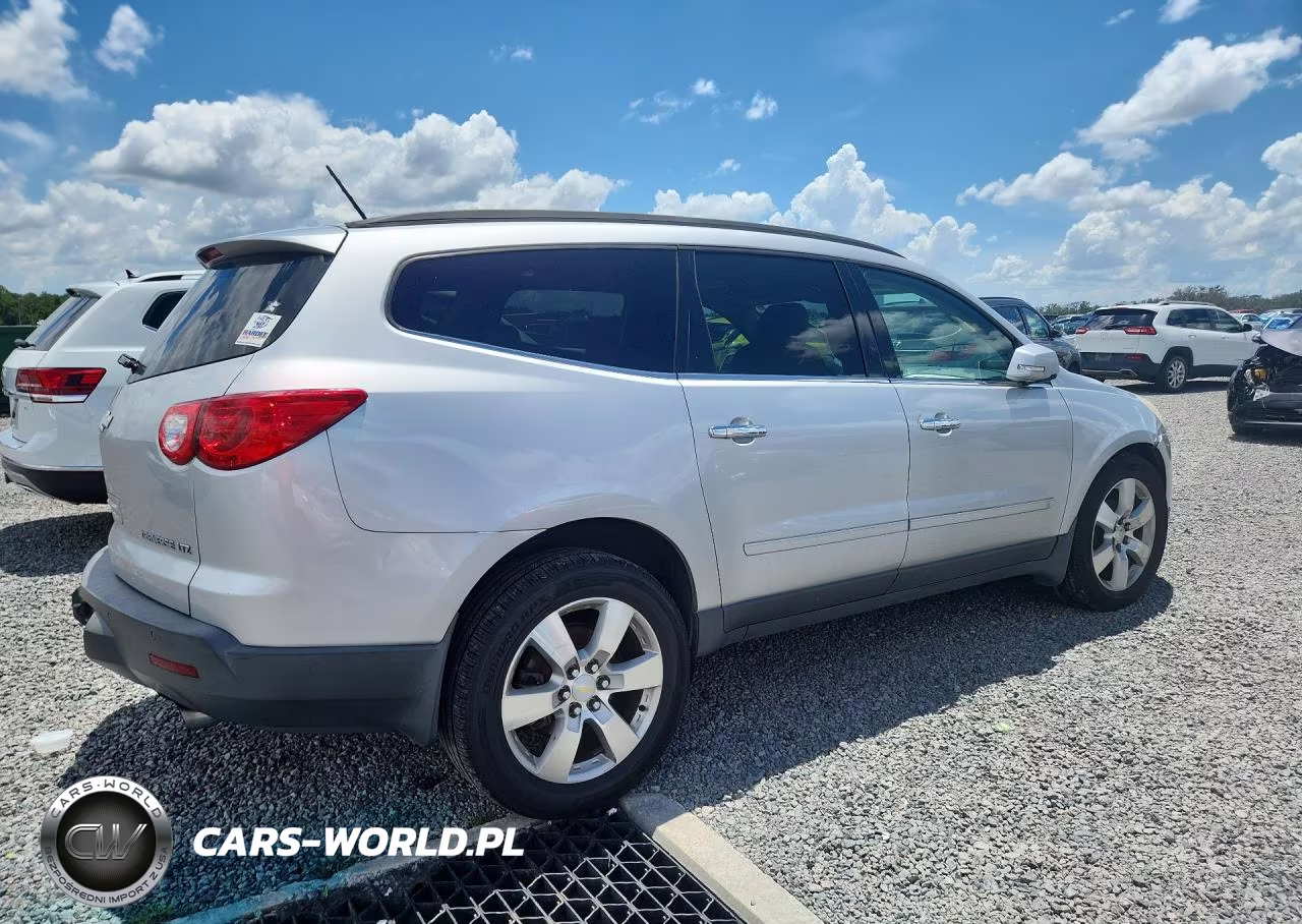 2009 Chevrolet Traverse Ltz VIN:1GNEV33DX9S101918 - 3