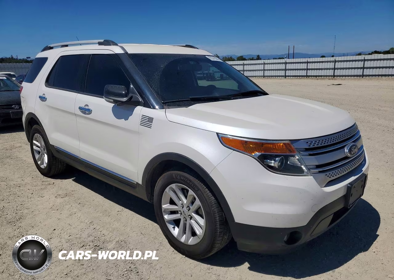 2014 Ford Explorer Xlt VIN:1FM5K7D97EGA64287 - 4