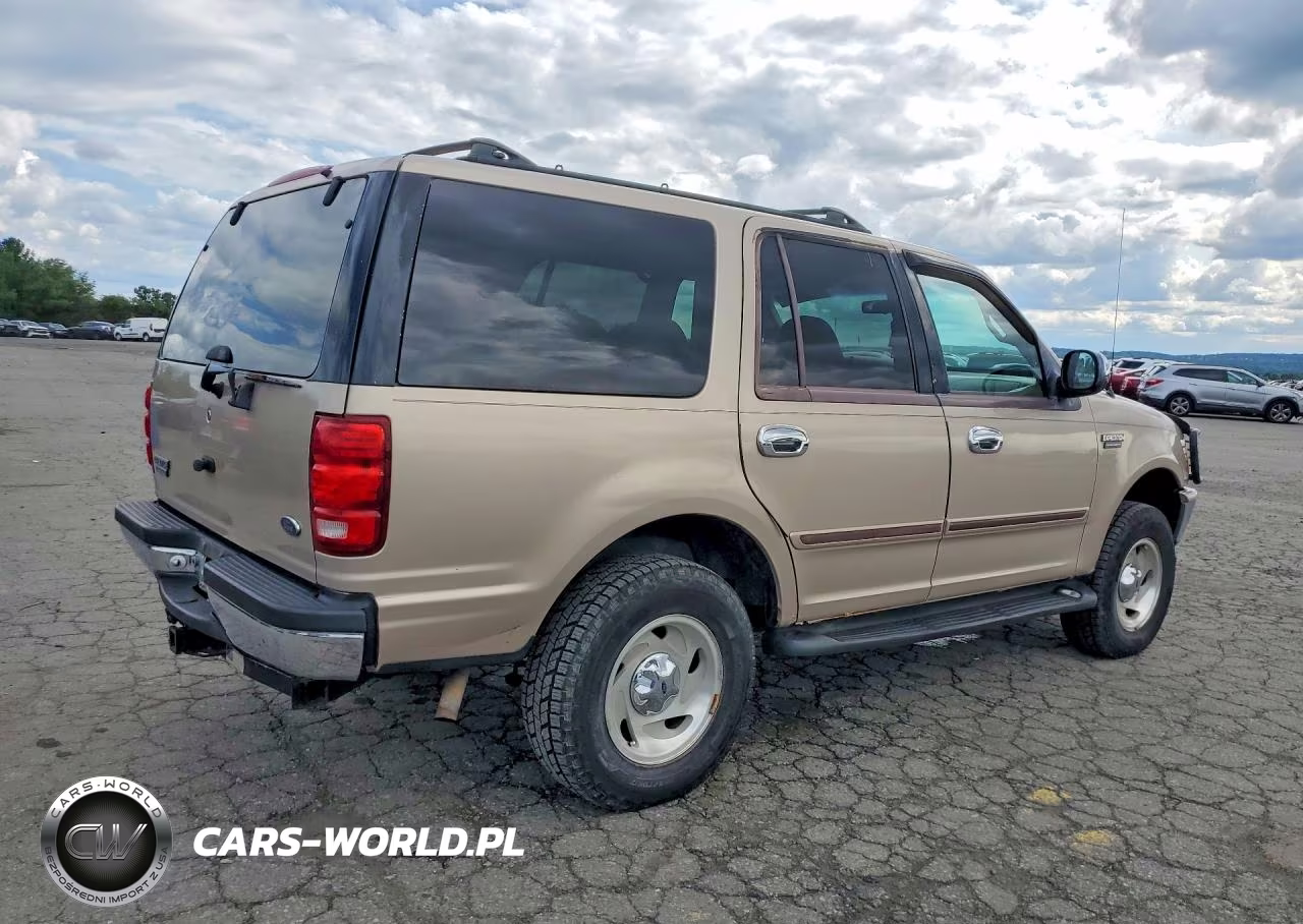 1998 Ford Expedition VIN:1FMRU18W5WLA99816 - 3