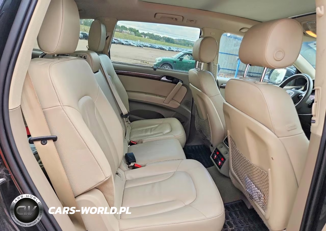 2013 Audi Q7 Premium Plus VIN:WA1LGAFE2DD004416 - 10