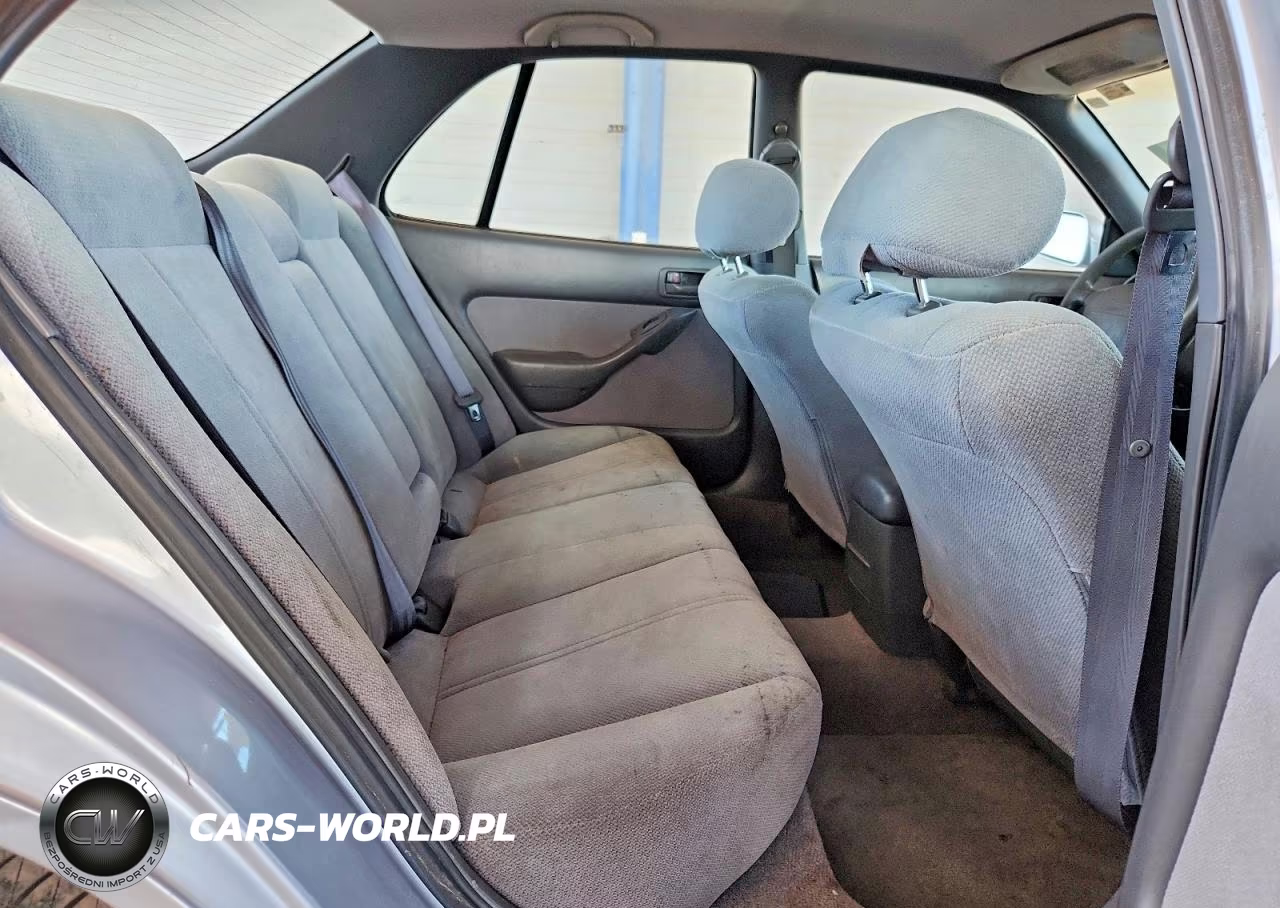 1995 Toyota Camry Le VIN:JT2SK12E6S0287969 - 10