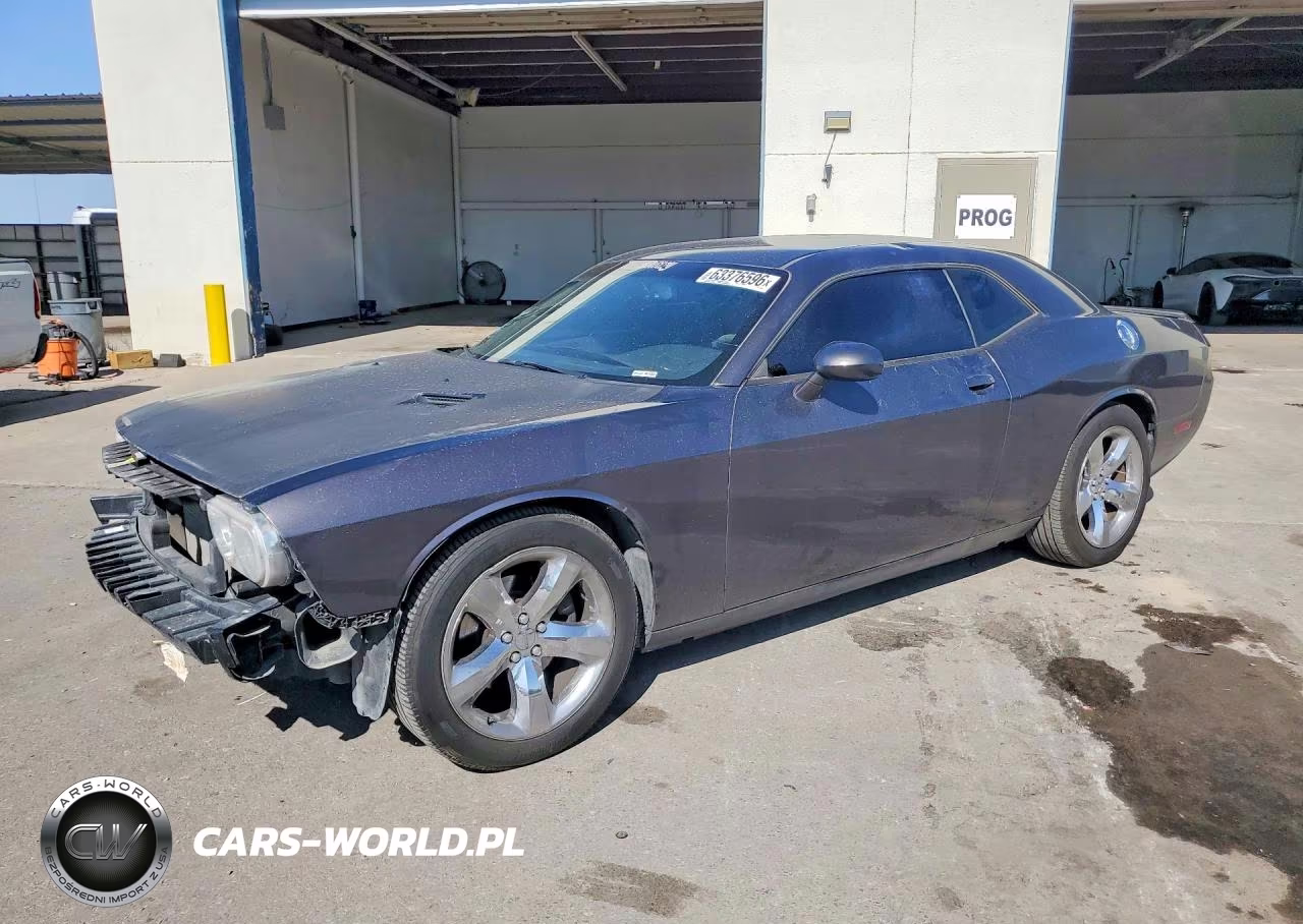 2013 Dodge Challenger Sxt