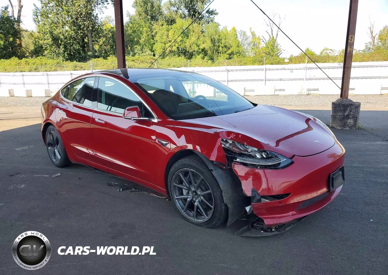 2018 Tesla Model 3 VIN:5YJ3E1EA6JF153930 - 4