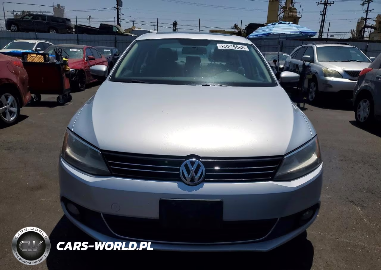 2013 Volkswagen Jetta Tdi VIN:3VWLL7AJXDM414844 - 5