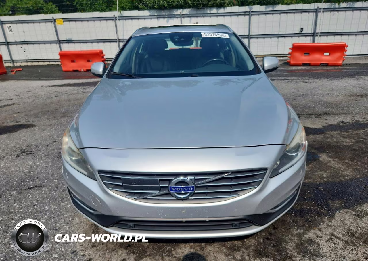 2015 Volvo V60 Platinum VIN:YV140MEM0F1260657 - 5