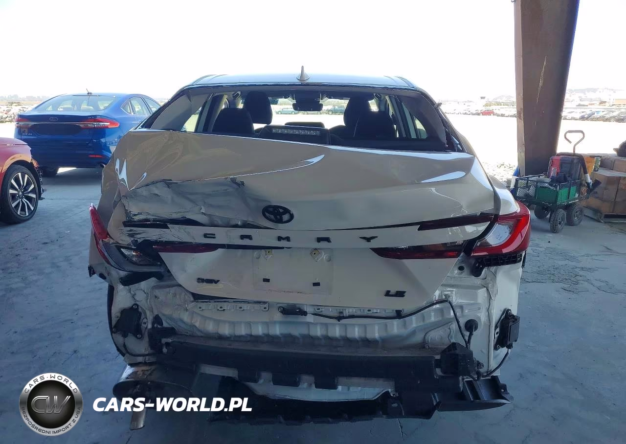 2025 Toyota Camry Le VIN:4T1DAACKXSU183884 - 6