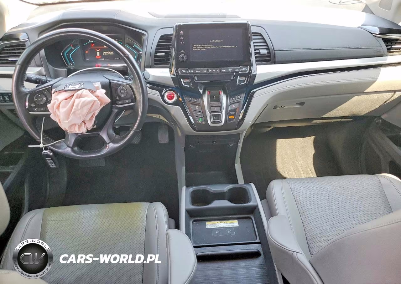 2018 Honda Odyssey Elite VIN:5FNRL6H95JB071931 - 8