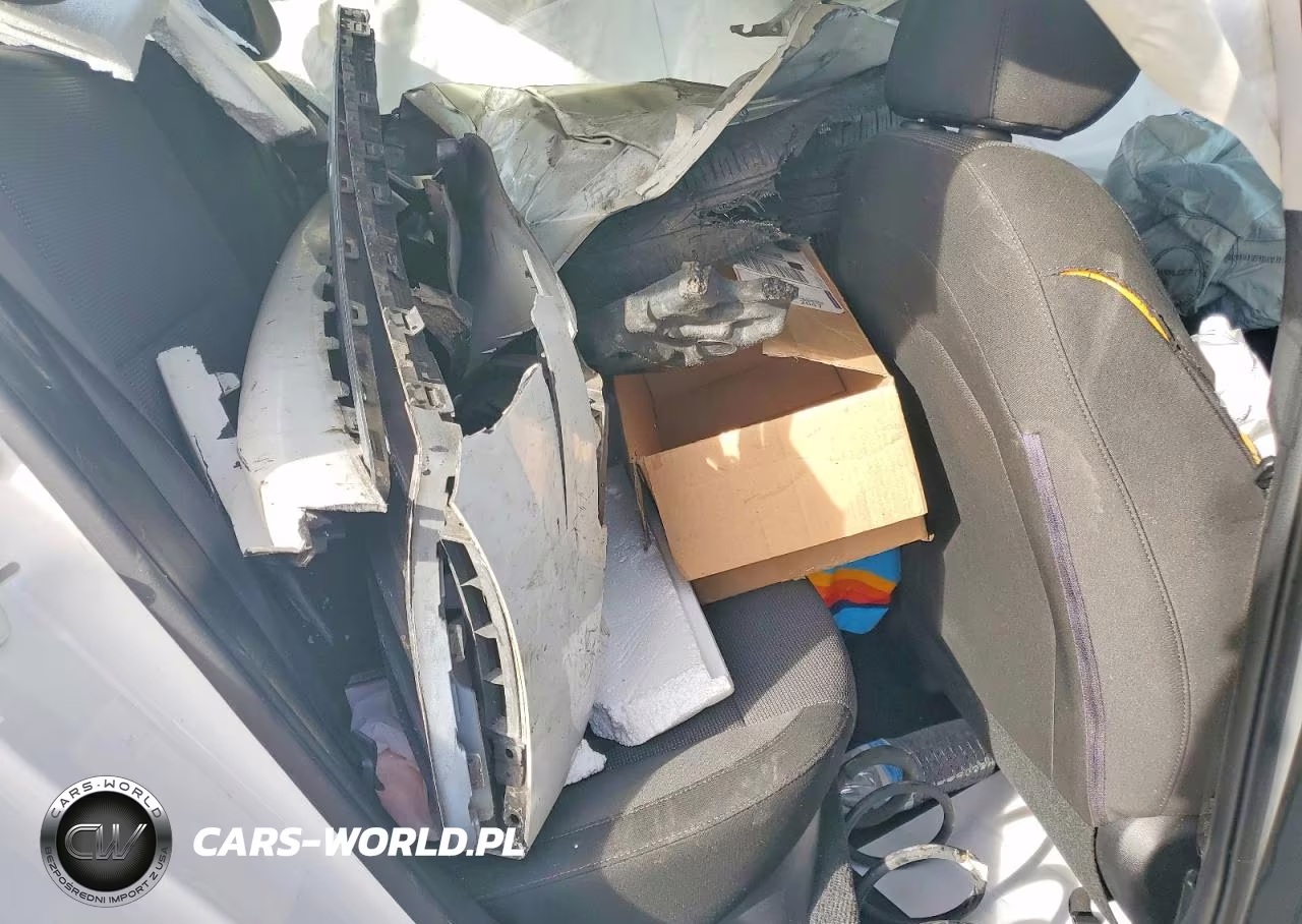 2018 Hyundai Accent Se VIN:3KPC24A30JE014111 - 10