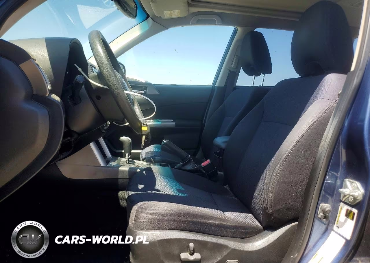 2011 Subaru Forester 2.5X Premium VIN:JF2SHADC2BH735838 - 7