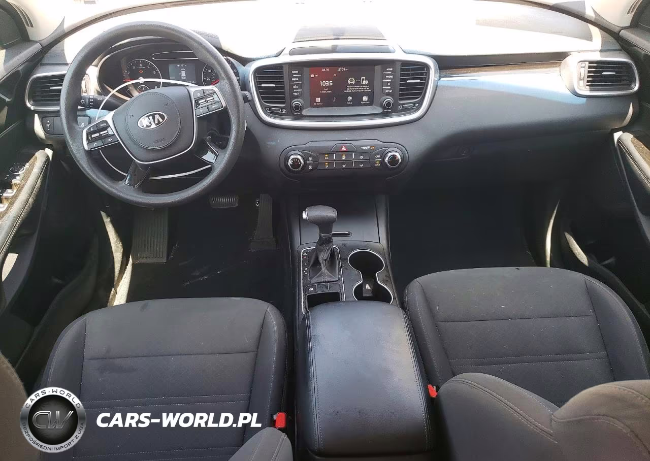 2019 Kia Sorento L VIN:5XYPG4A32KG582237 - 8