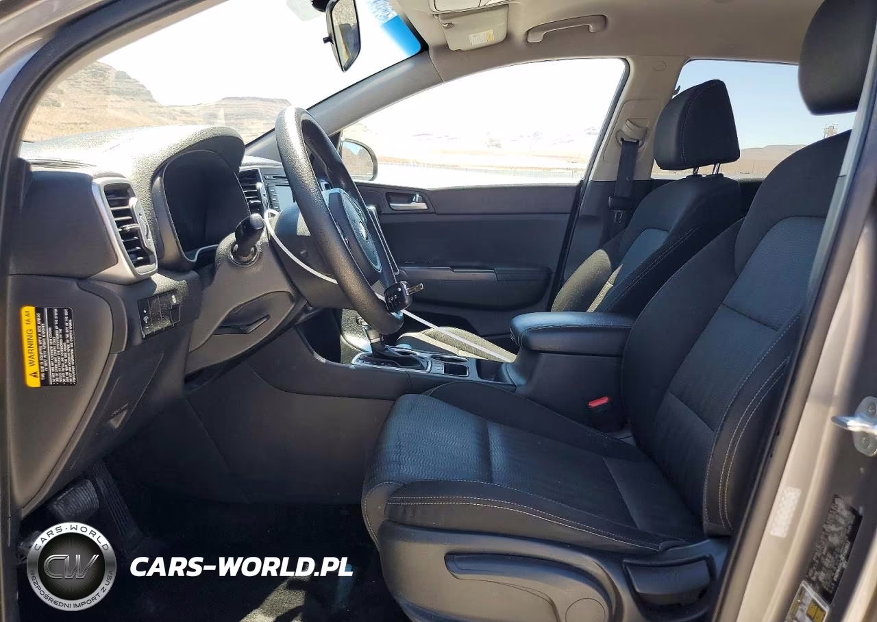 2019 Kia Sportage Lx VIN:KNDPM3ACXK7560812 - 7