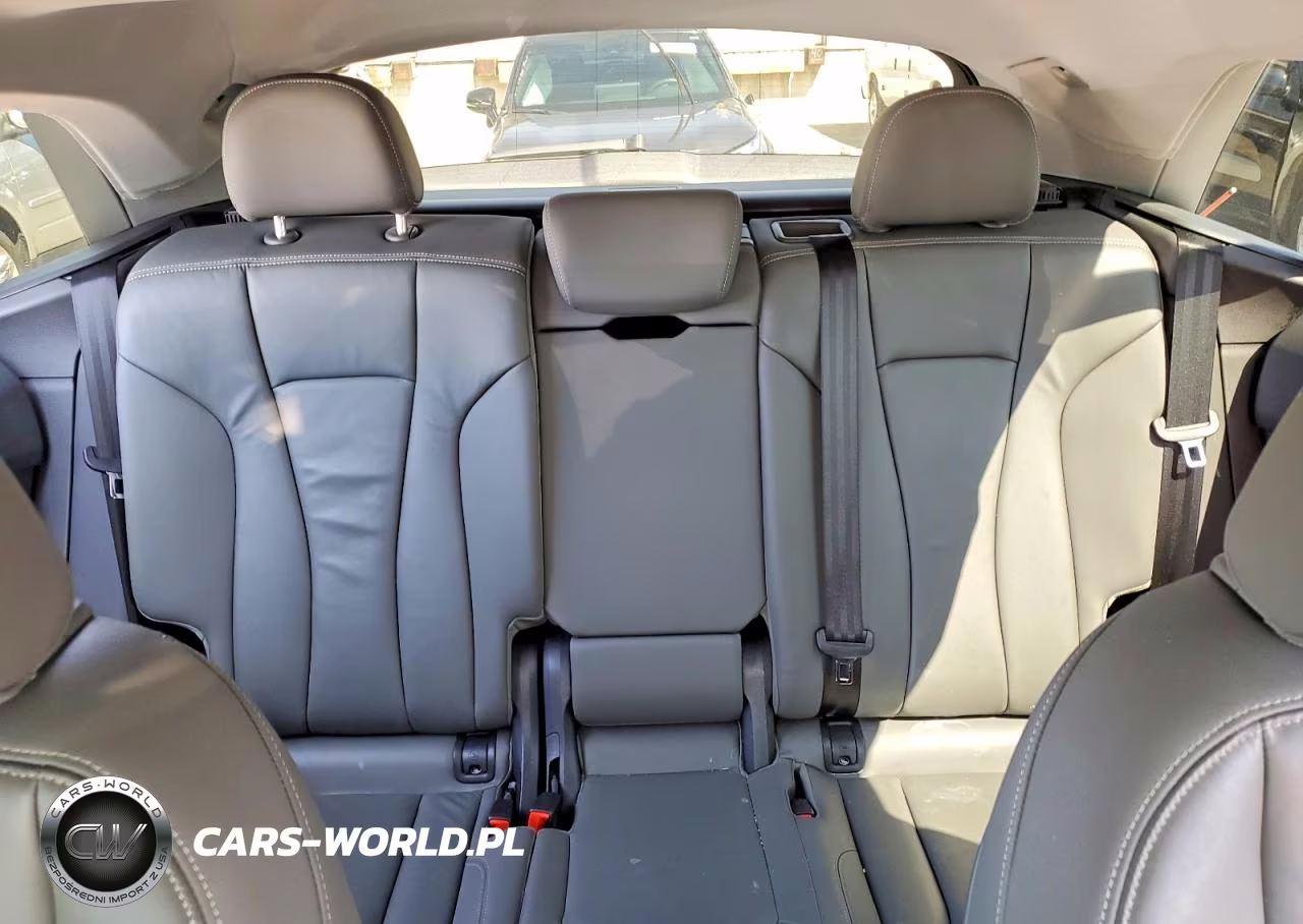 2021 Audi Q8 Premium VIN:WA1AVAF12MD018598 - 10
