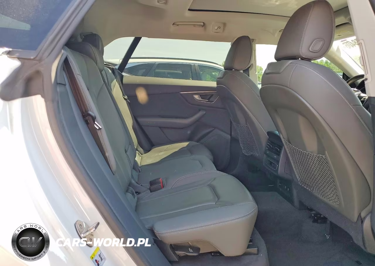 2021 Audi Q8 Premium VIN:WA1AVAF12MD018598 - 11