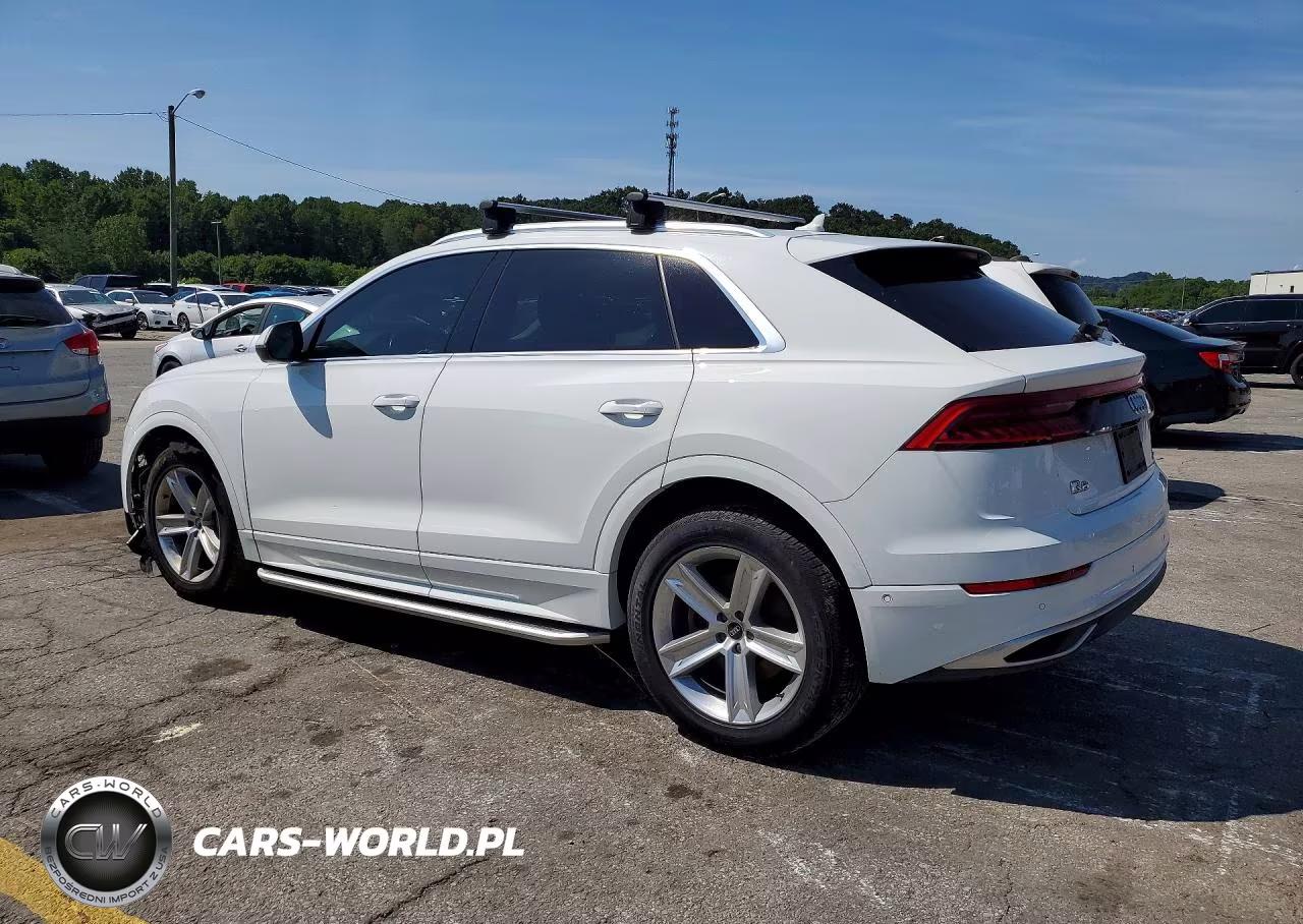 2021 Audi Q8 Premium VIN:WA1AVAF12MD018598 - 2
