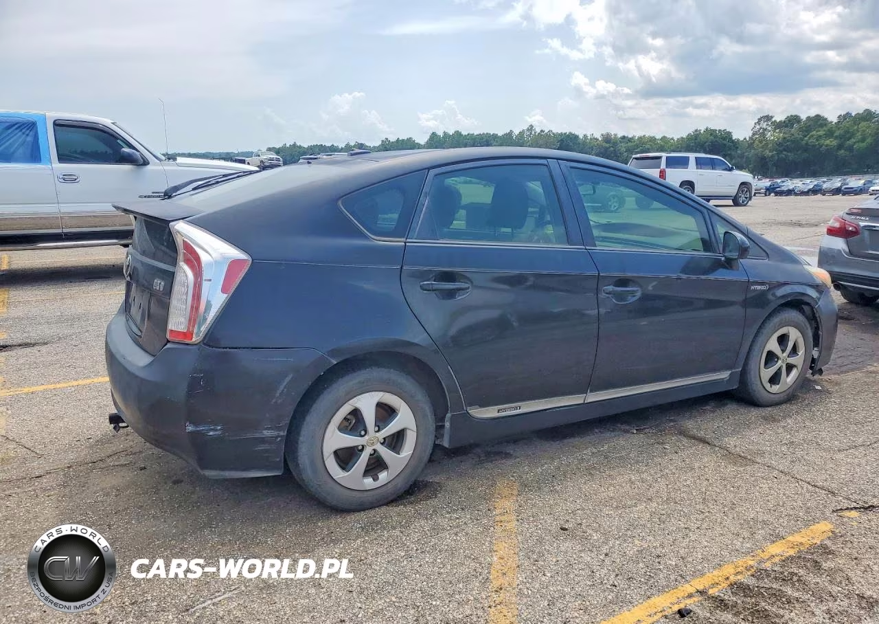 2012 Toyota Prius Three VIN:JTDKN3DU0C1602825 - 3