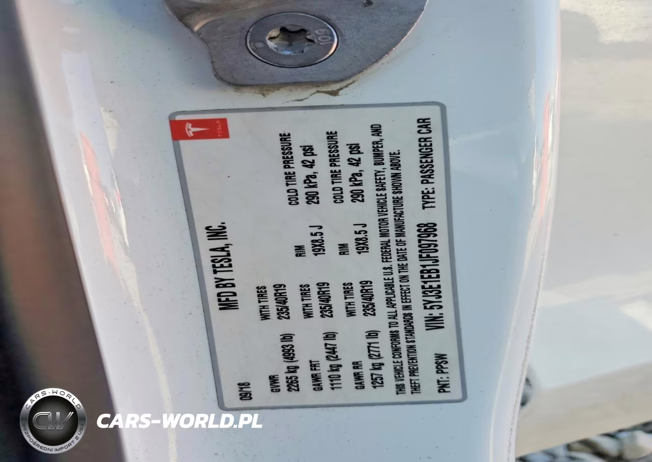 2018 Tesla Model 3 VIN:5YJ3E1EB1JF097968 - 12