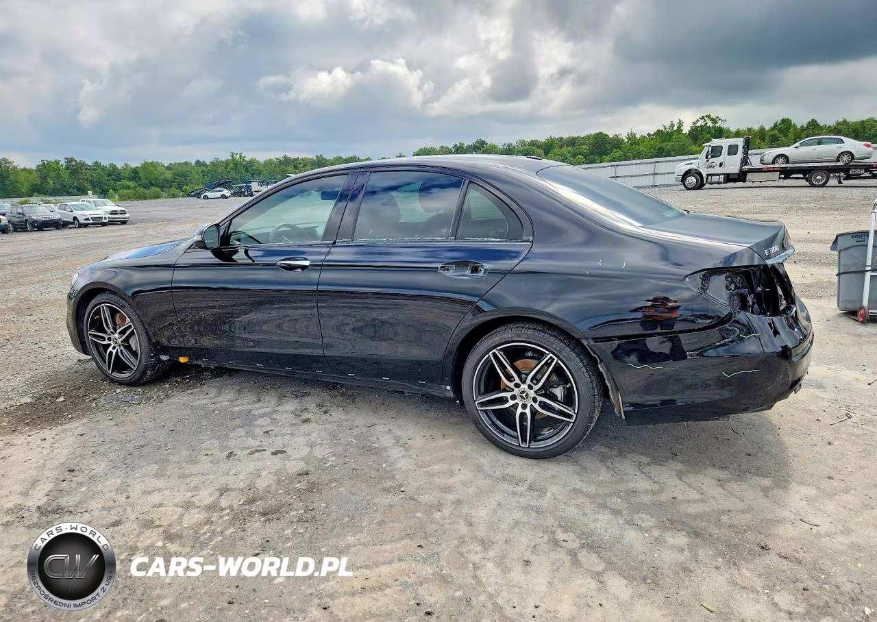 2019 Mercedes-Benz E 300 4Matic VIN:WDDZF4KB9KA582002 - 2