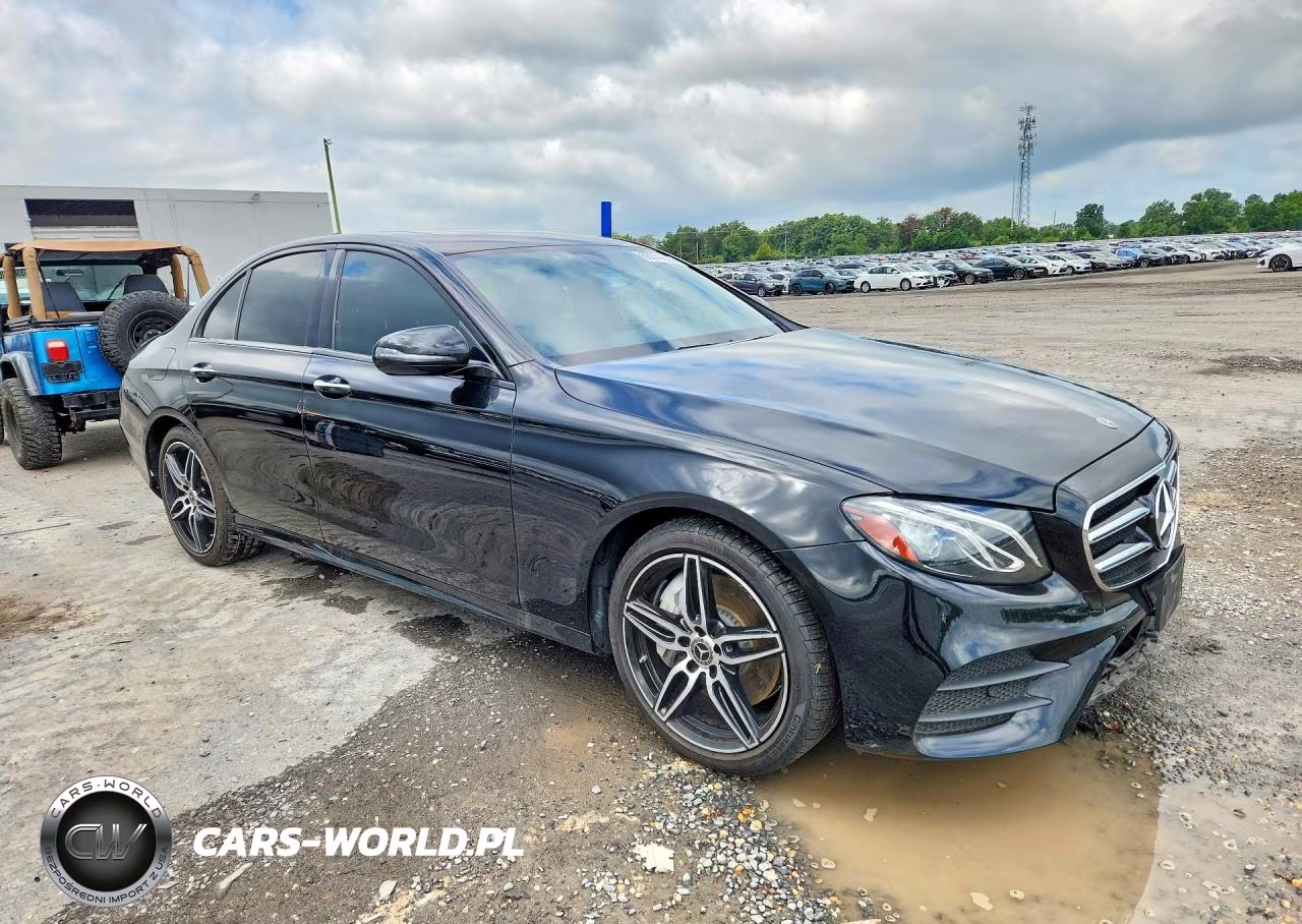 2019 Mercedes-Benz E 300 4Matic VIN:WDDZF4KB9KA582002 - 4