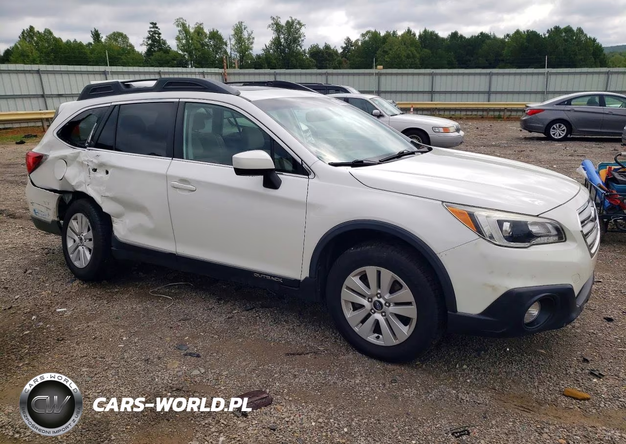 2016 Subaru Outback 2.5I Premium VIN:4S4BSBDC0G3359775 - 4