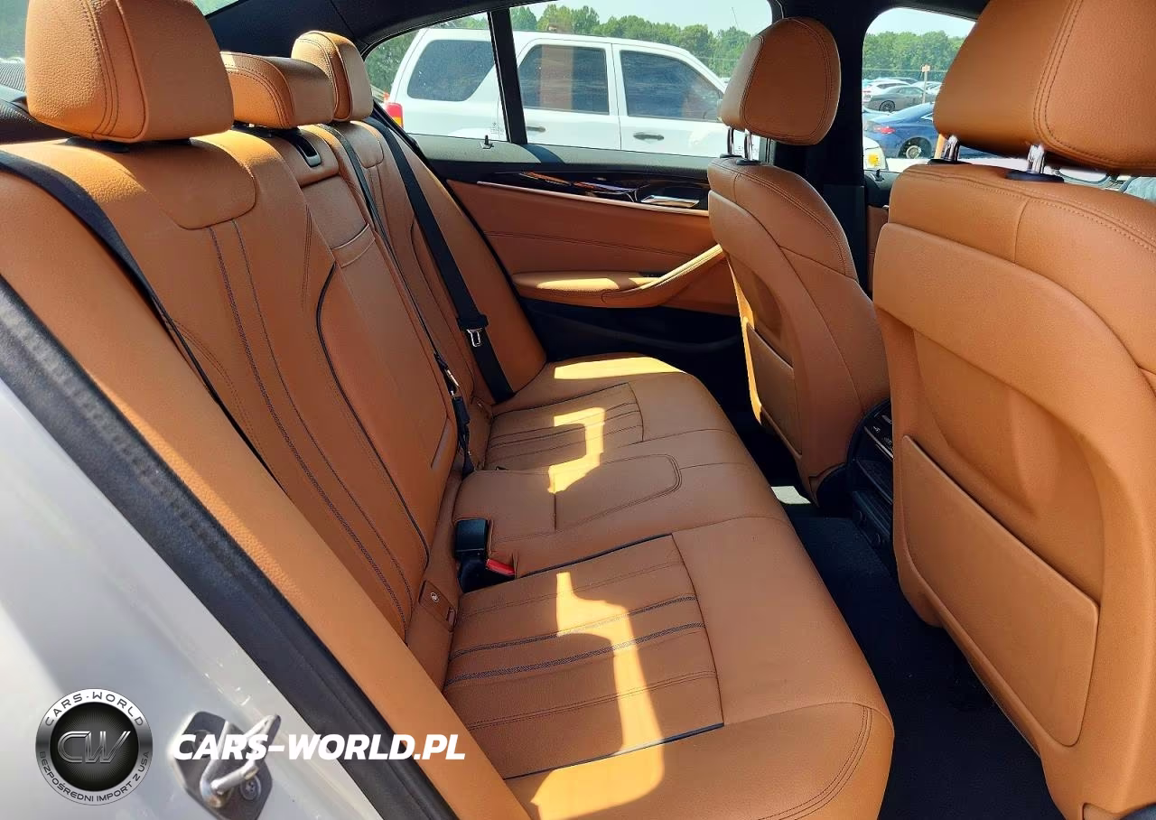 2019 BMW 540 I VIN:WBAJE5C51KG919135 - 10