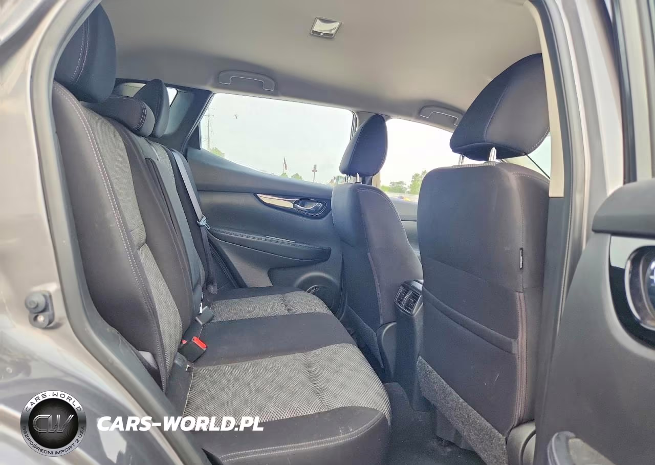 2019 Nissan Rogue Sport S VIN:JN1BJ1CR2KW314399 - 10