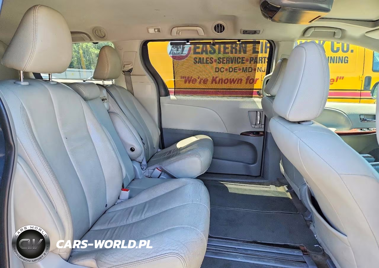 2013 Toyota Sienna Xle 8-Passenger VIN:5TDYK3DC1DS396204 - 11