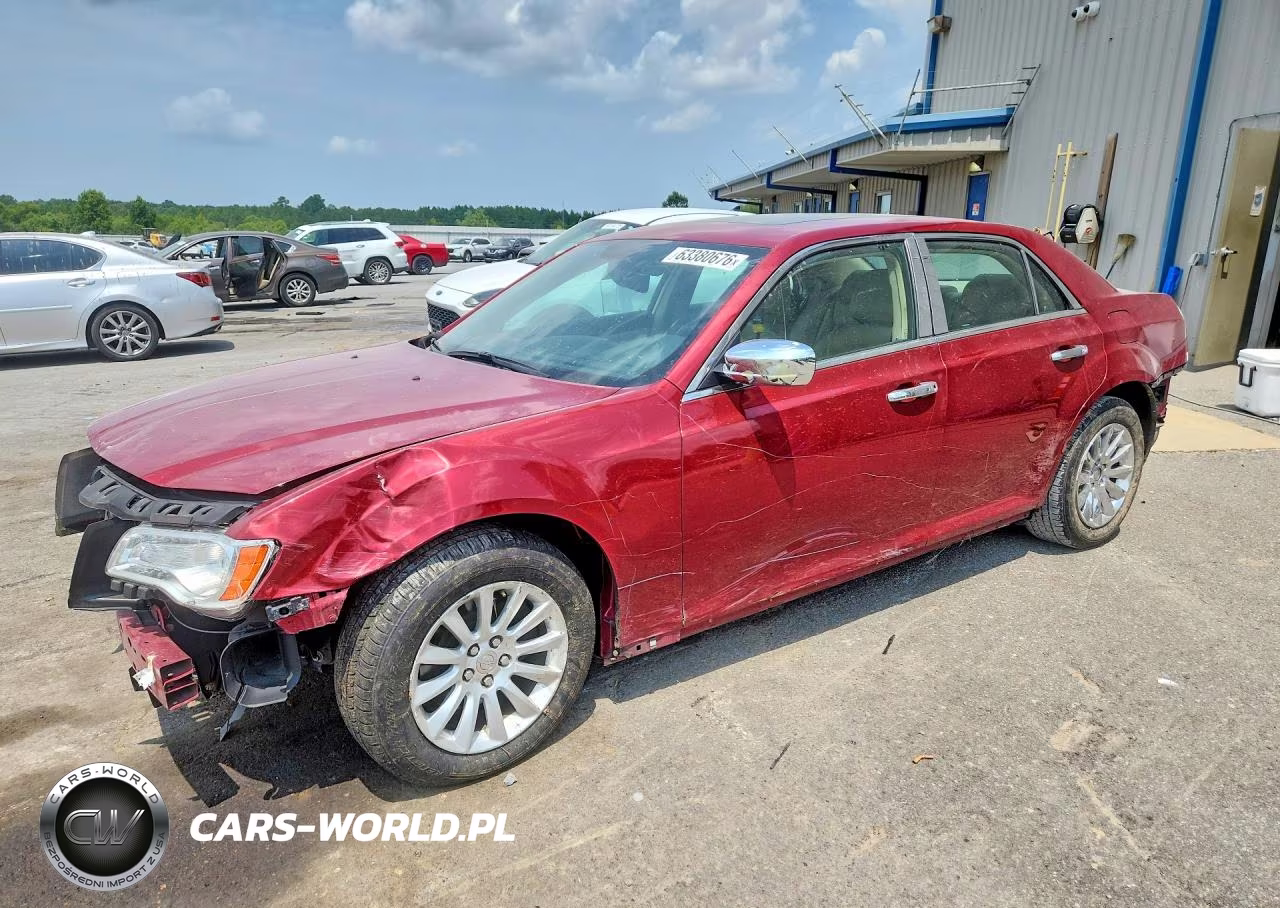 2014 Chrysler 300 VIN:2C3CCAAG7EH143153 - 1