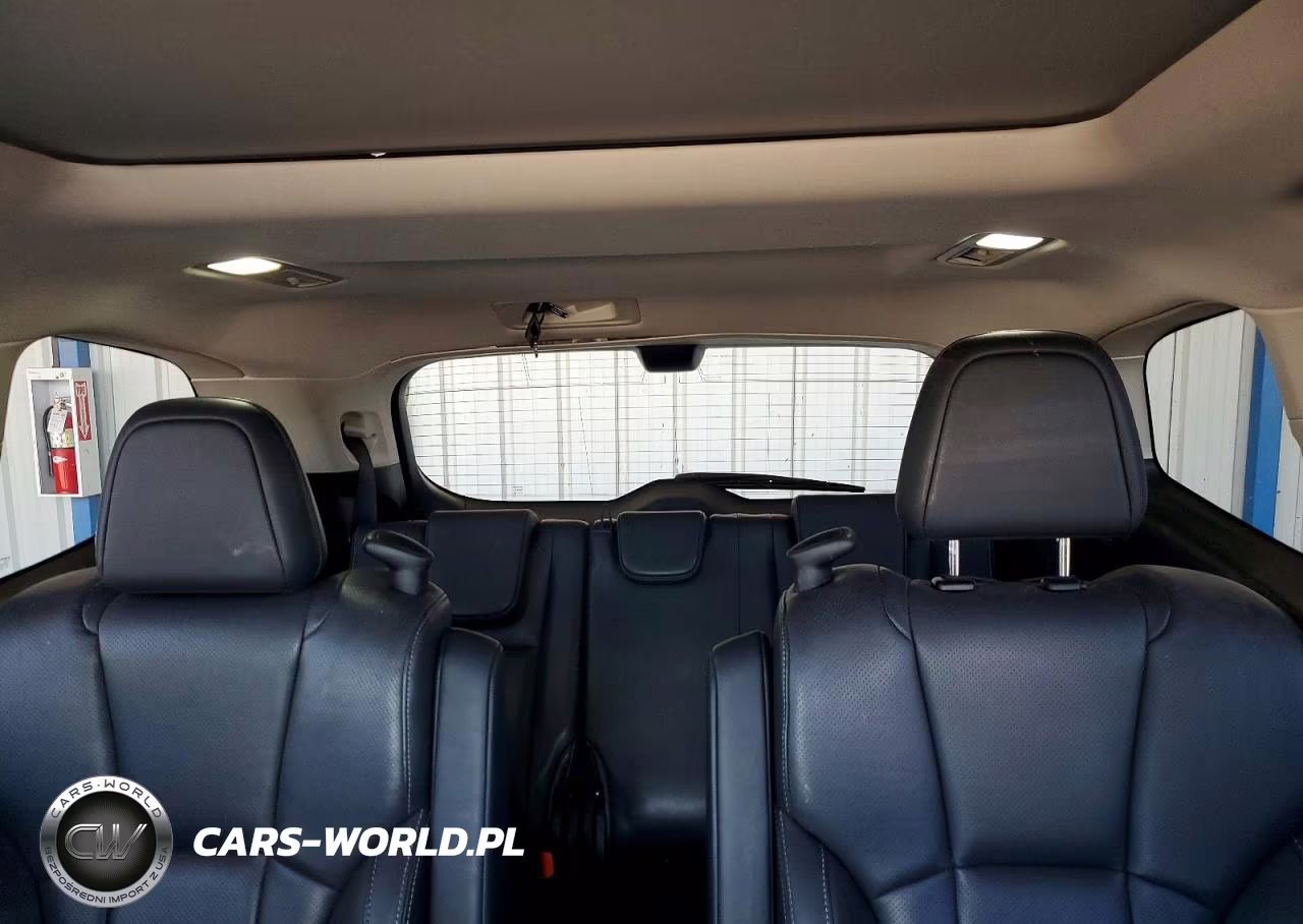 2021 Subaru Ascent Touring VIN:4S4WMARD0M3456543 - 10