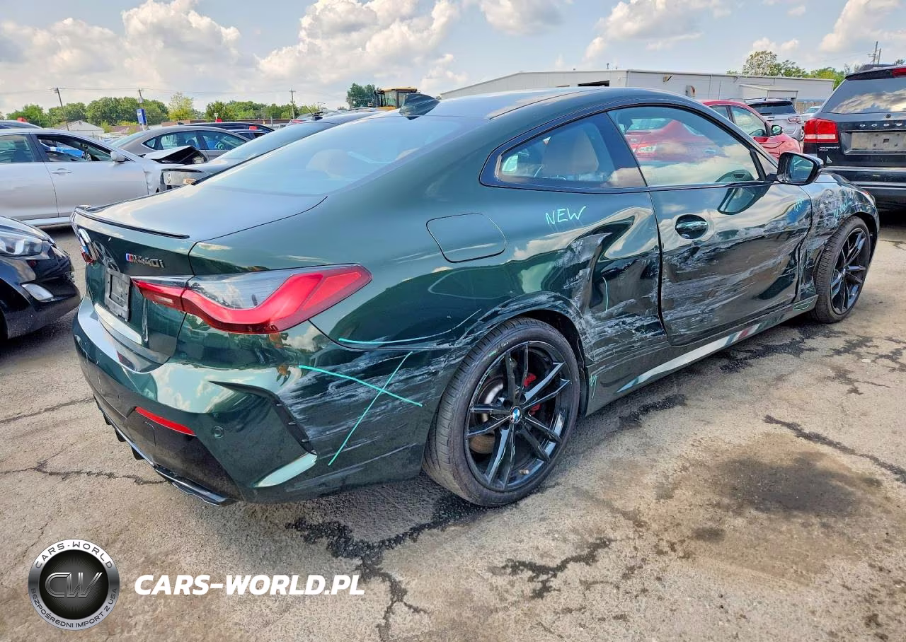 2021 BMW M440Xi VIN:WBA13AR09MCH19725 - 3