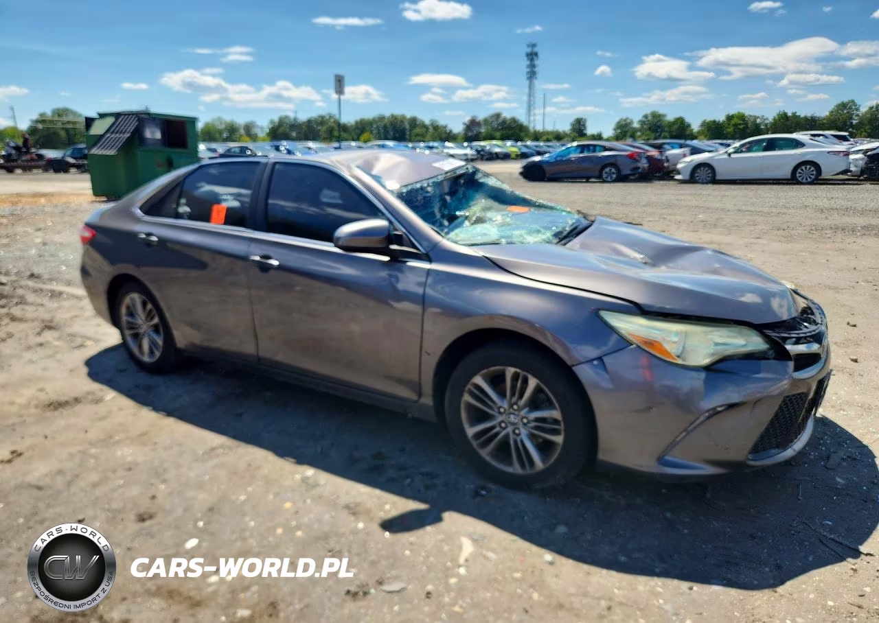 2017 Toyota Camry Se VIN:4T1BF1FK4HU337440 - 4