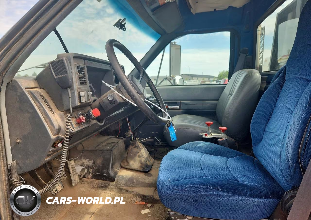 1995 Chevrolet C7 Dump Truck VIN:1GBM7H1JXSJ104953 - 7