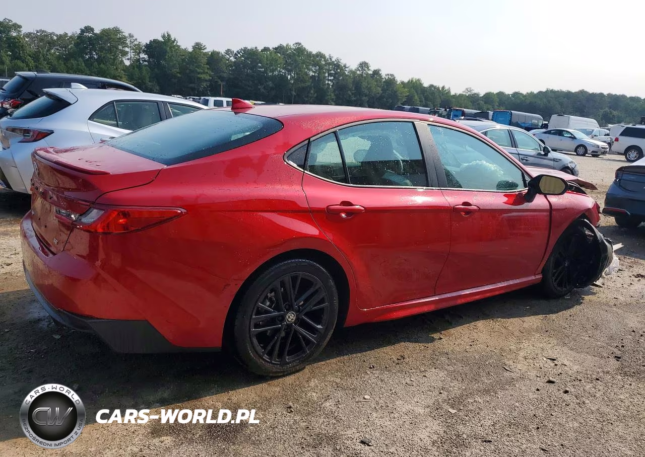 2025 Toyota Camry Se VIN:4T1DAACK7SU138837 - 3