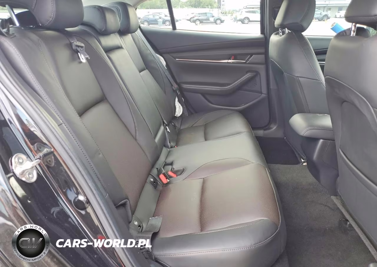 2024 Mazda 3 Premium Plus VIN:3MZBPBEY9RM416053 - 10