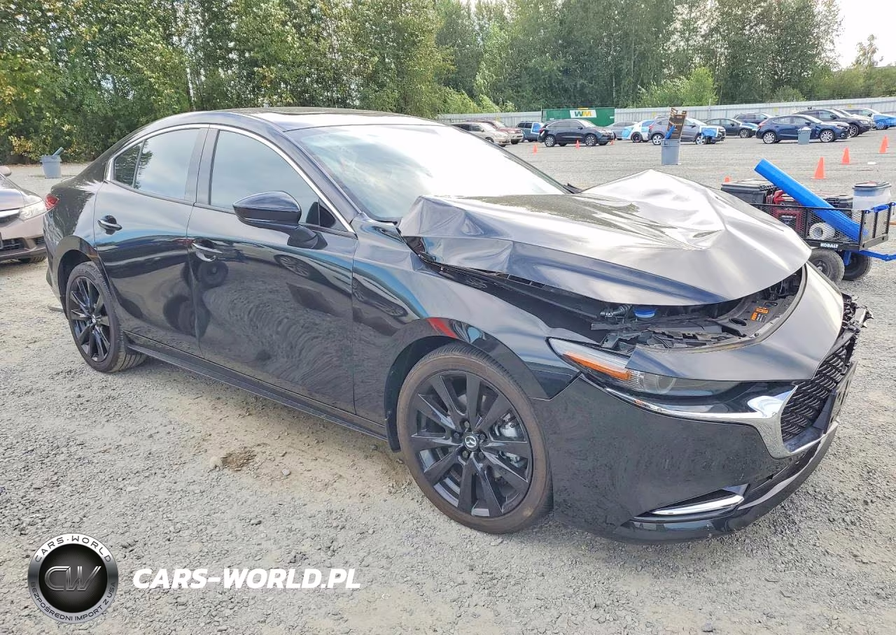 2024 Mazda 3 Premium Plus VIN:3MZBPBEY9RM416053 - 4