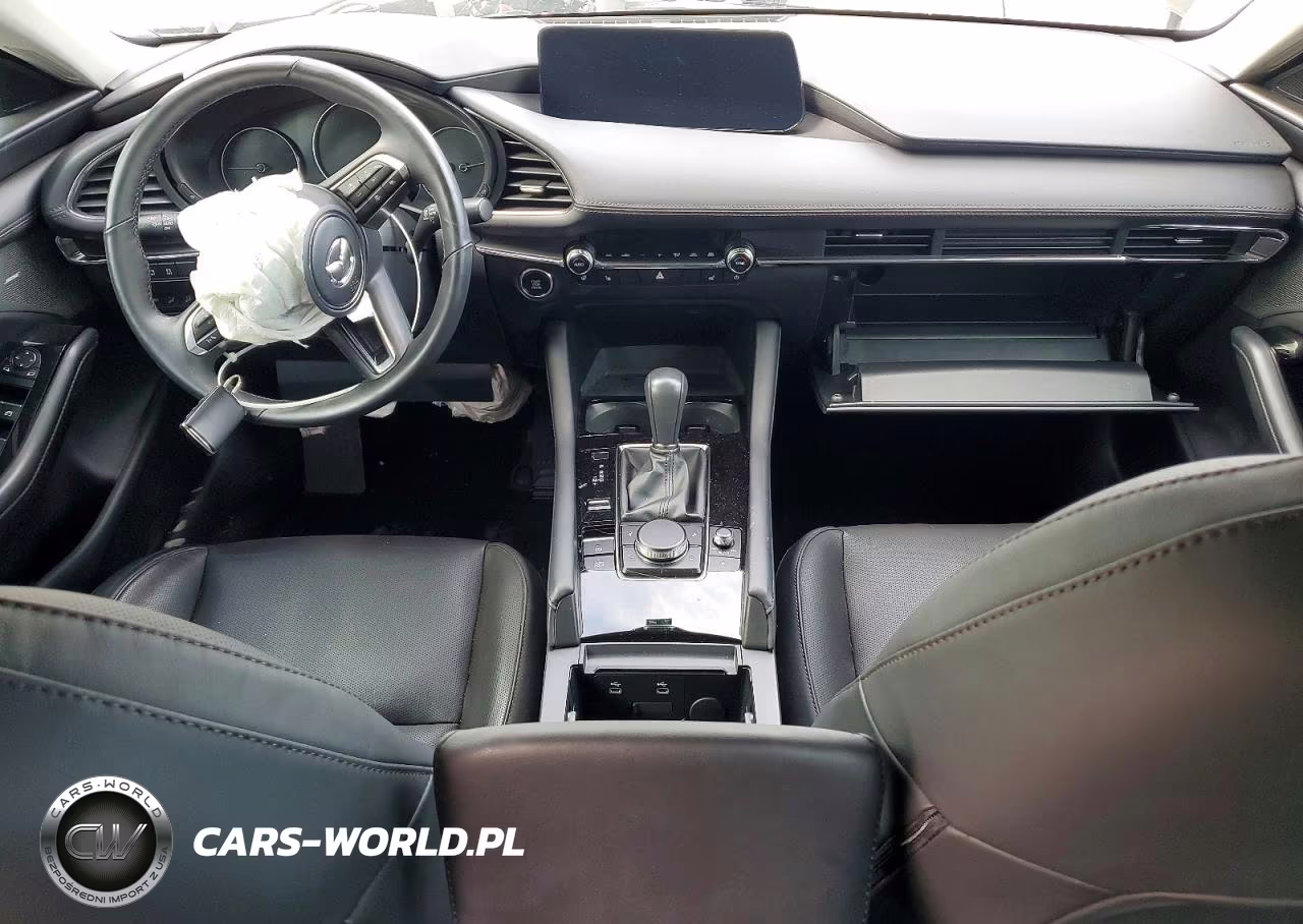 2024 Mazda 3 Premium Plus VIN:3MZBPBEY9RM416053 - 8