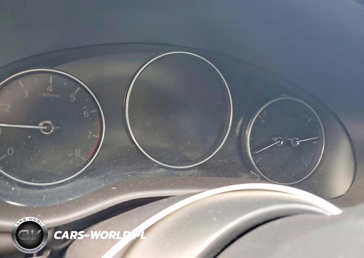 2024 Mazda 3 Premium Plus VIN:3MZBPBEY9RM416053 - 9