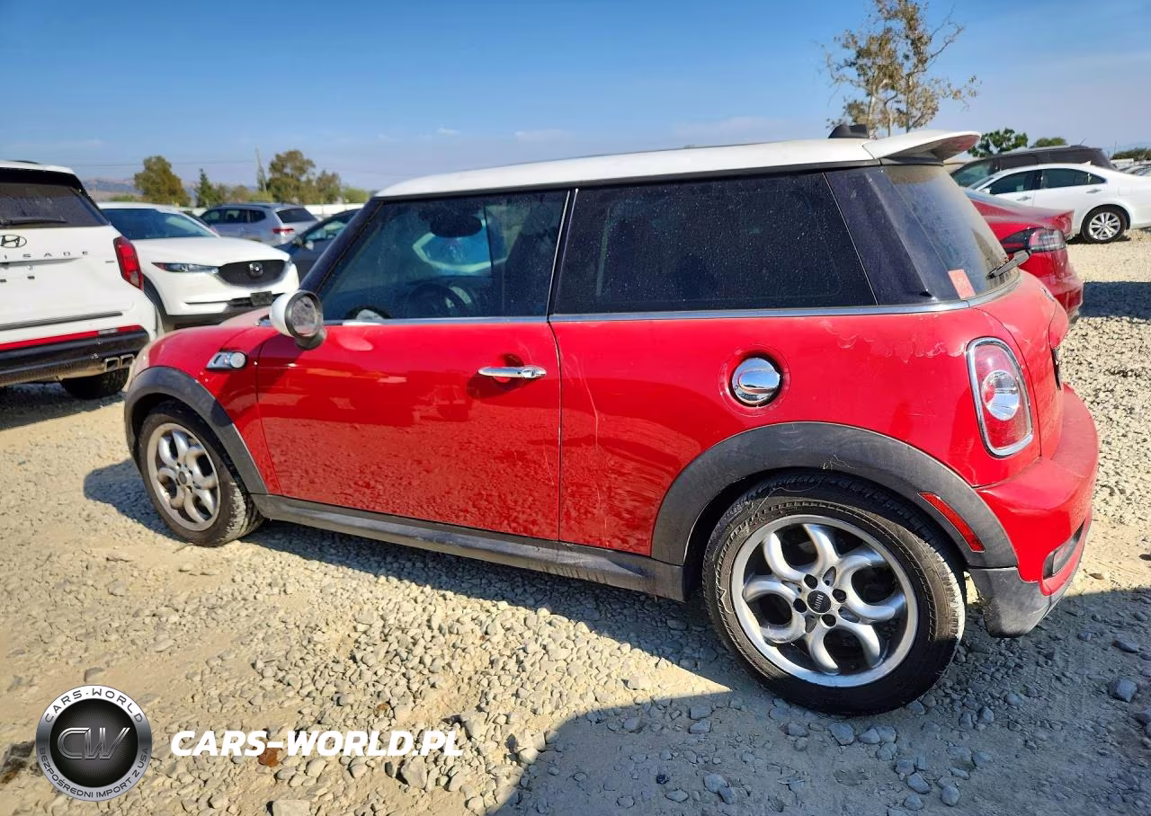 2011 Mini Cooper S VIN:WMWSV3C56BTY10900 - 2
