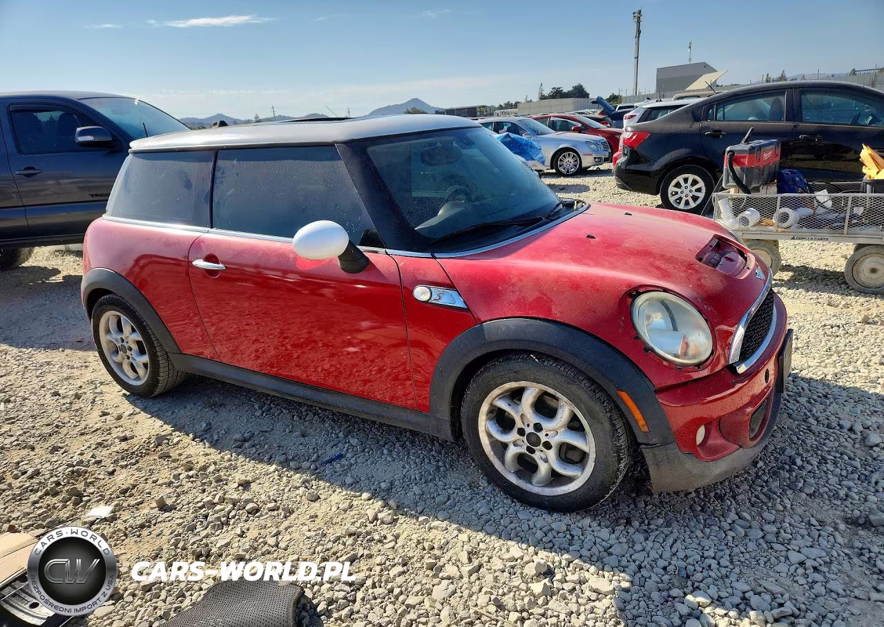 2011 Mini Cooper S VIN:WMWSV3C56BTY10900 - 4