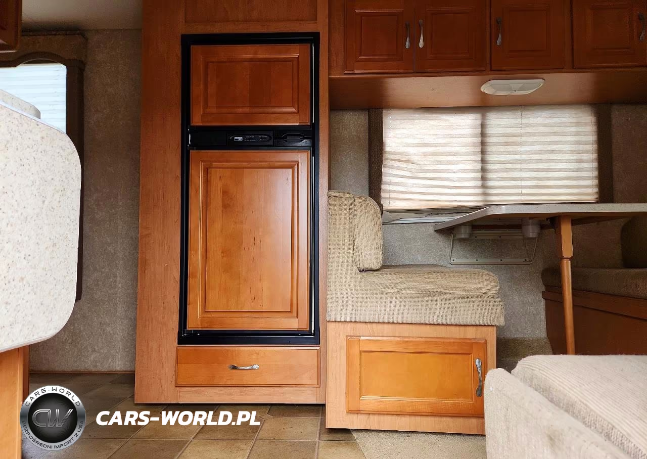 2008 Ford Econoline E450 Super Duty Cutaway Van VIN:1FDXE45SX8DA69585 - 6