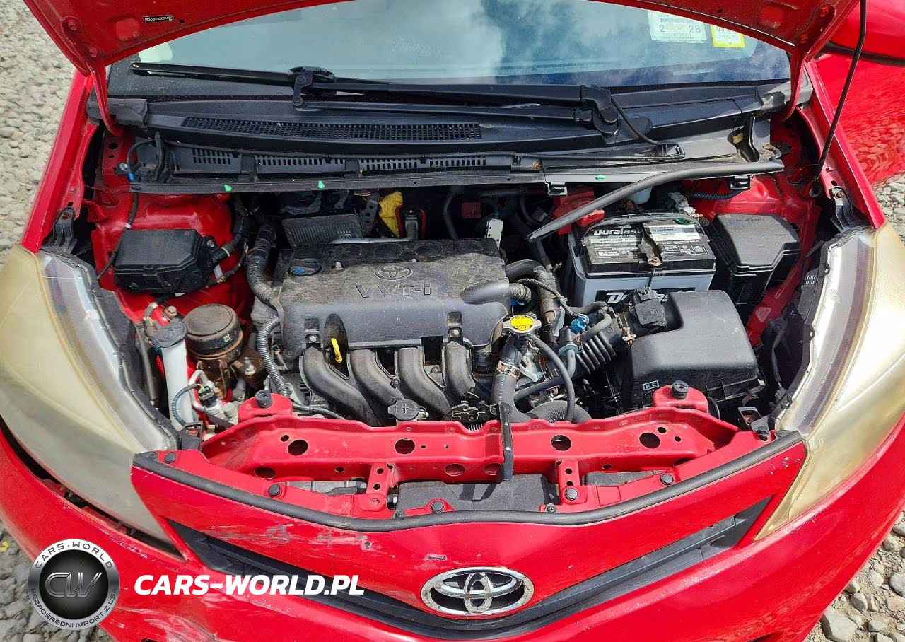 2012 Toyota Yaris 5-Door L VIN:JTDKTUD30CD540943 - 11