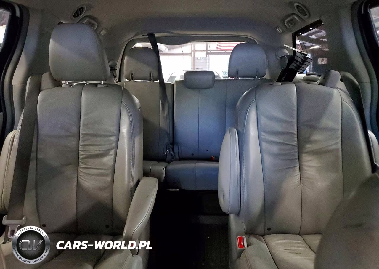 2011 Toyota Sienna Xle VIN:5TDDK3DC0BS019018 - 10