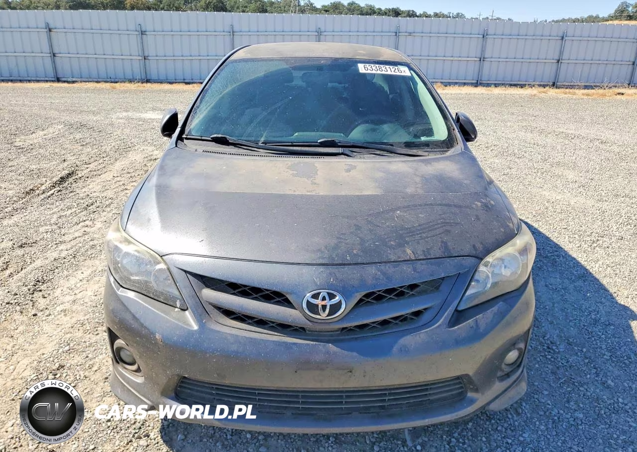 2011 Toyota Corolla S VIN:2T1BU4EE0BC539834 - 5