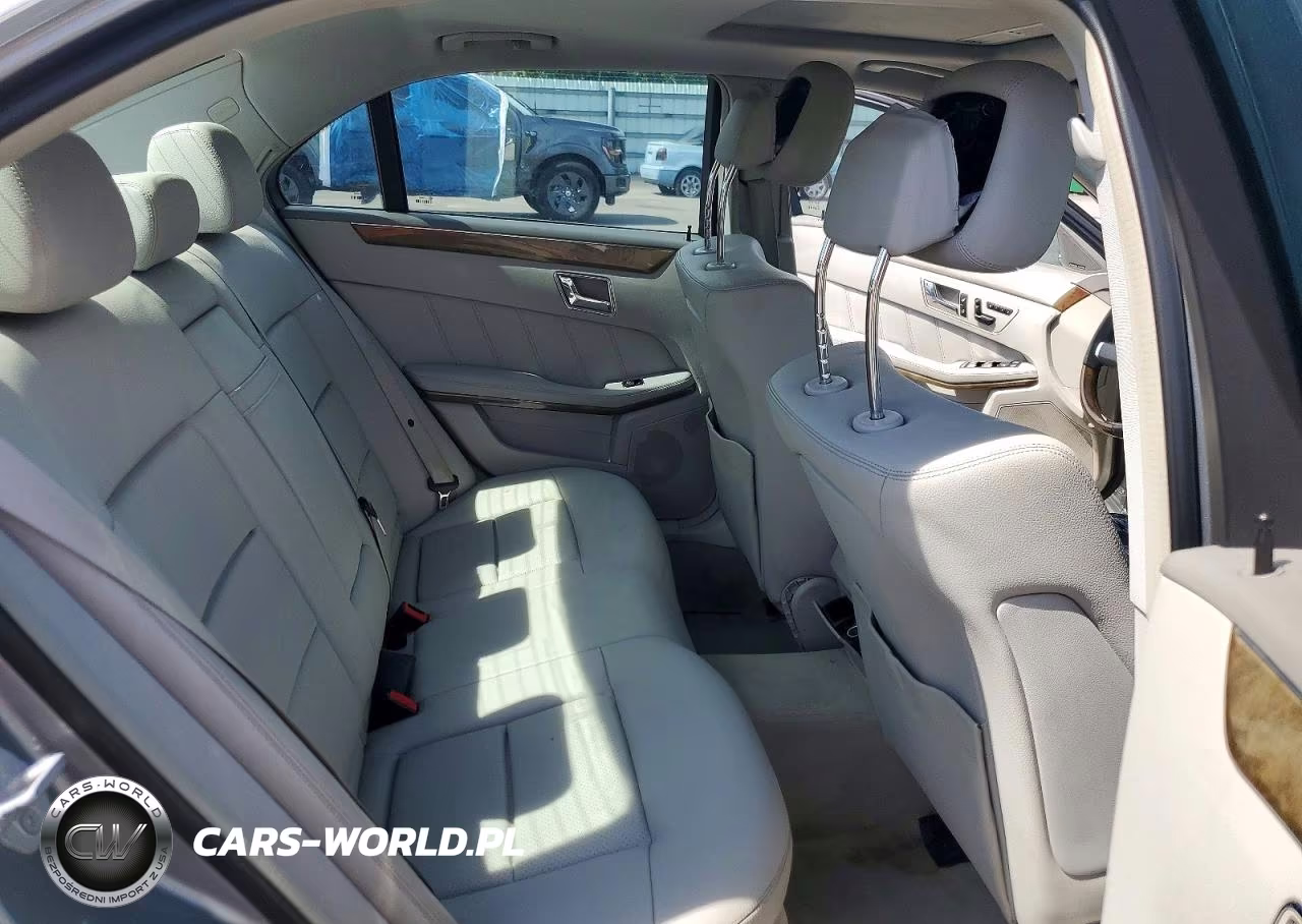 2010 Mercedes-Benz E 350 4Matic VIN:WDDHF8HBXAA233004 - 10