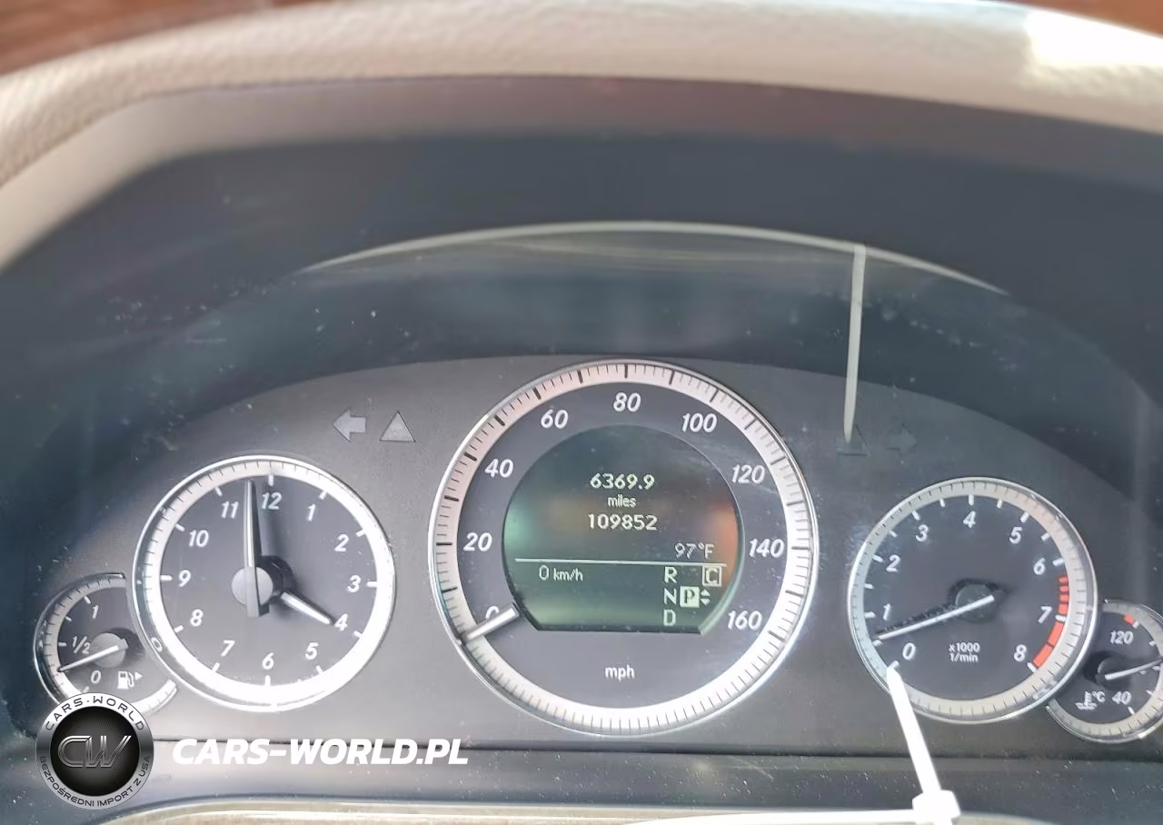2010 Mercedes-Benz E 350 4Matic VIN:WDDHF8HBXAA233004 - 9