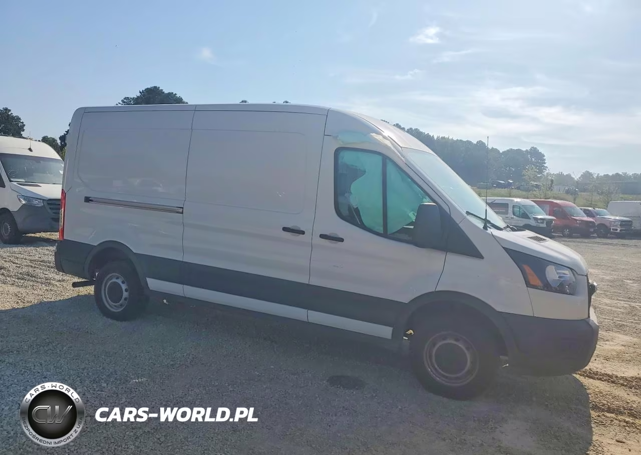 2023 Ford Transit T-250 Delivery Van VIN:1FTBR1C80PKA48571 - 4