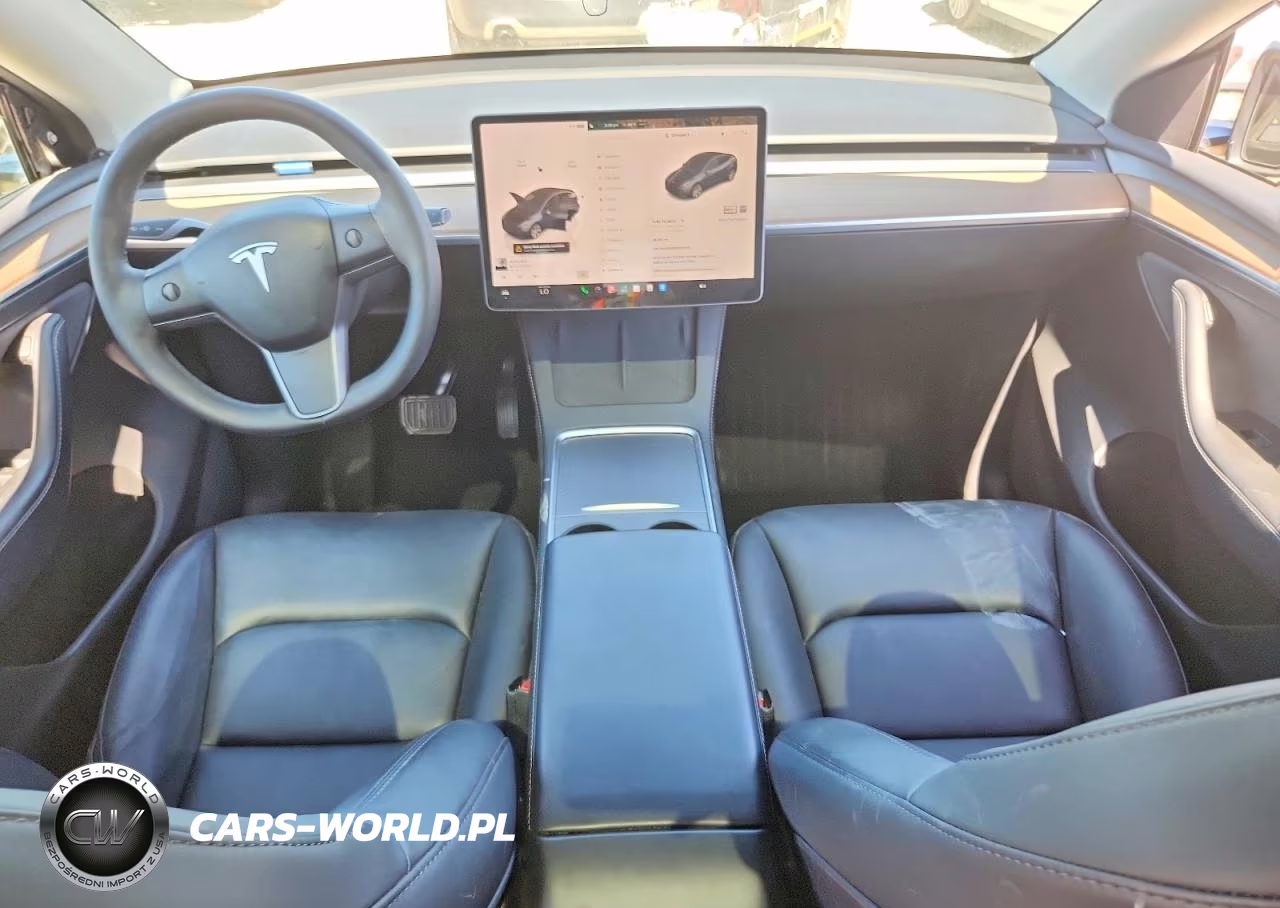 2024 Tesla Model Y VIN:7SAYGDEE4RF013782 - 8