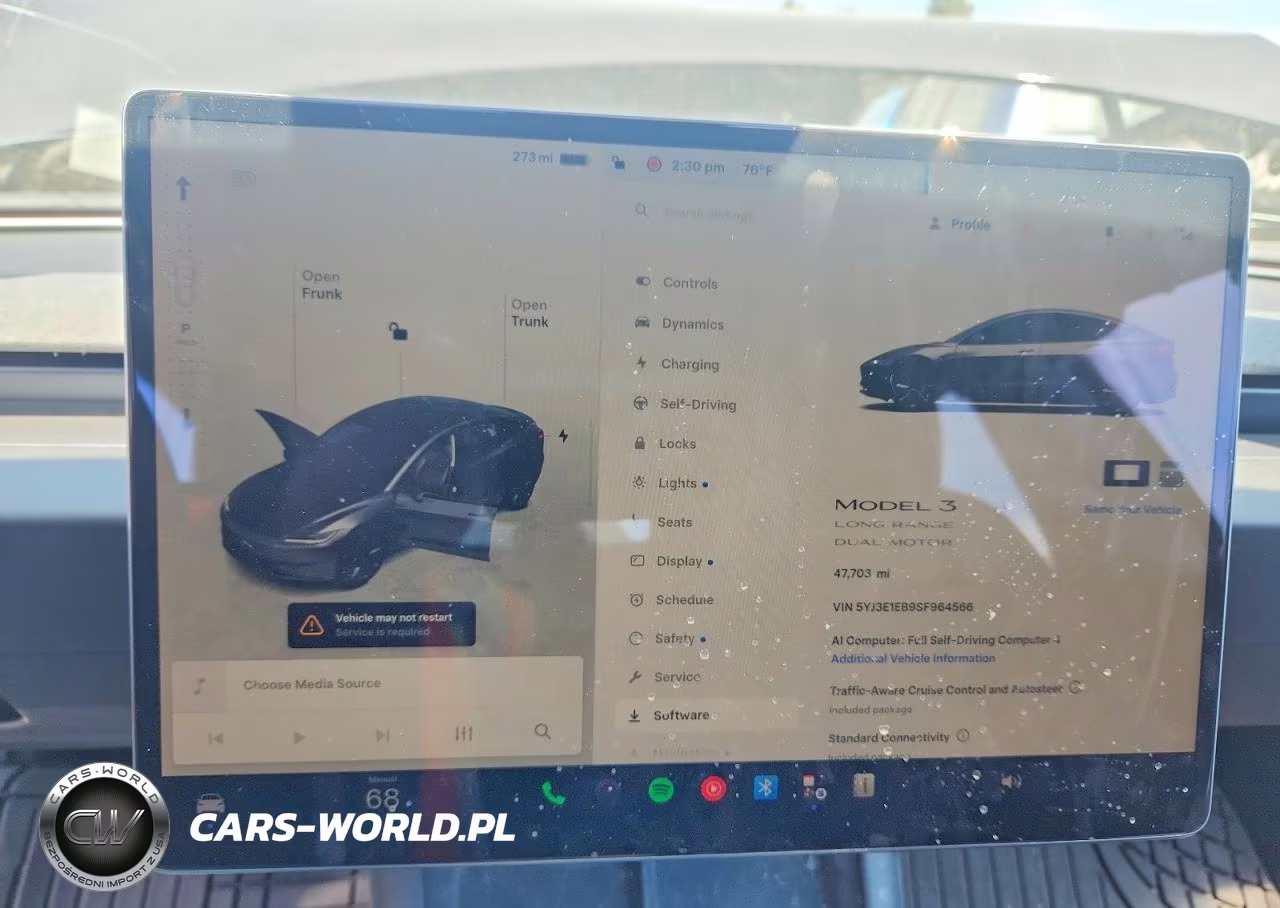 2025 Tesla Model 3 VIN:5YJ3E1EB9SF964566 - 9